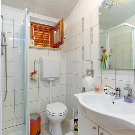 Sveti Leonard 308 3*