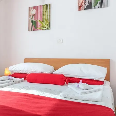 Sveti Leonard 308 Oprtalj