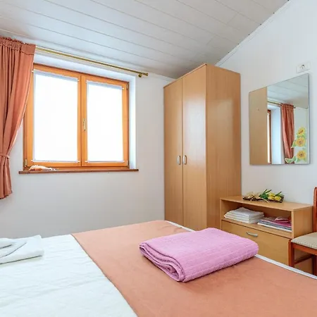 Sveti Leonard 308 3*