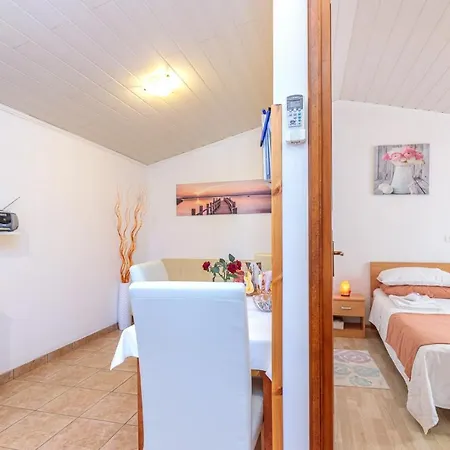 Sveti Leonard 3*